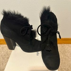 Pedro Garcia size 37 black fur bootie